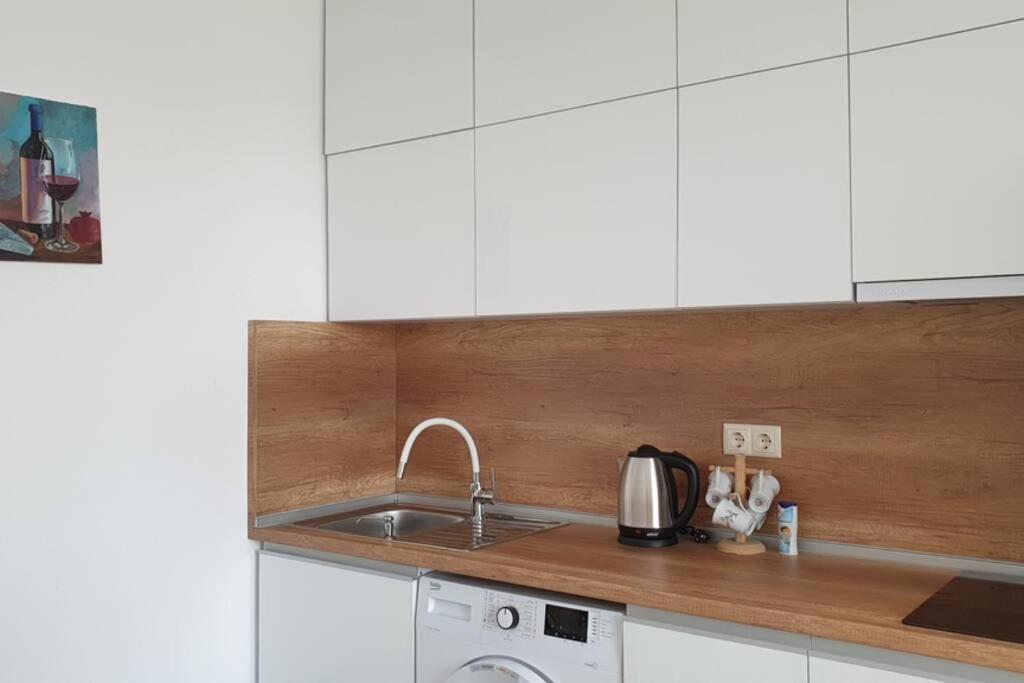 Lola Seaview Guest House. Уютный Домик В Варне Varna Buitenkant foto