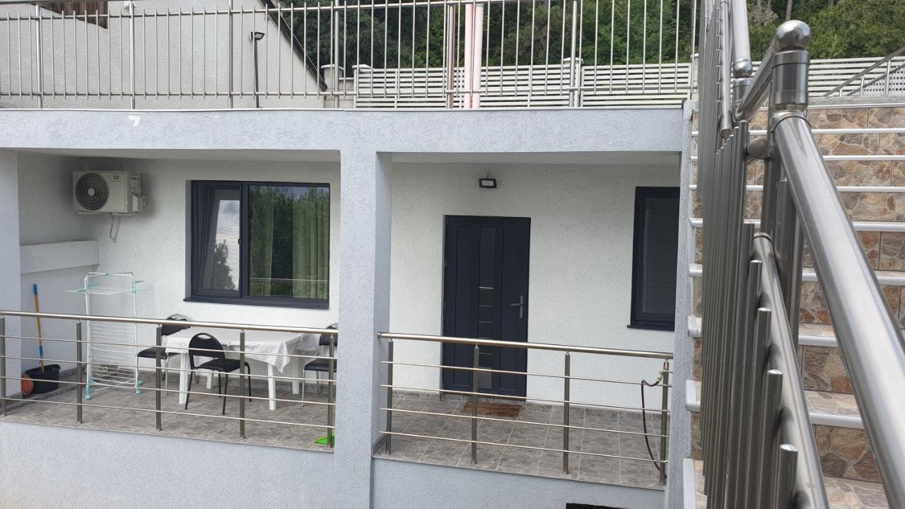 Lola Seaview Guest House. Уютный Домик В Варне Varna Buitenkant foto