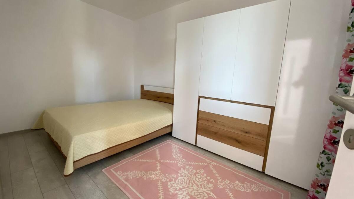 Lola Seaview Guest House. Уютный Домик В Варне Varna Buitenkant foto