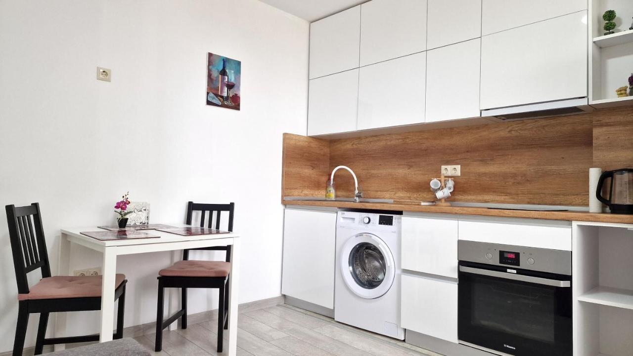Lola Seaview Guest House. Уютный Домик В Варне Varna Buitenkant foto